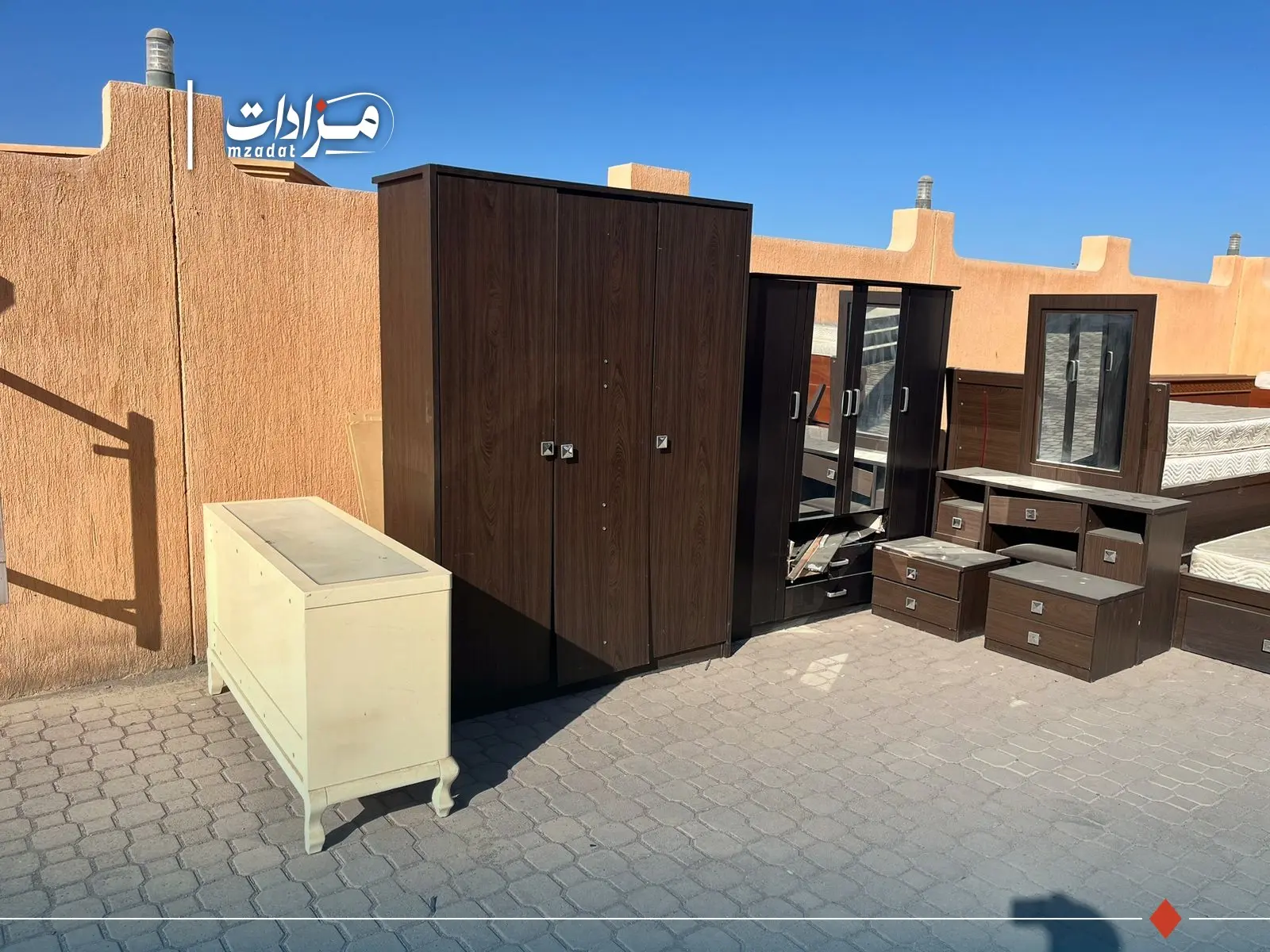 Furniture, electronics, and various scrap. - 3