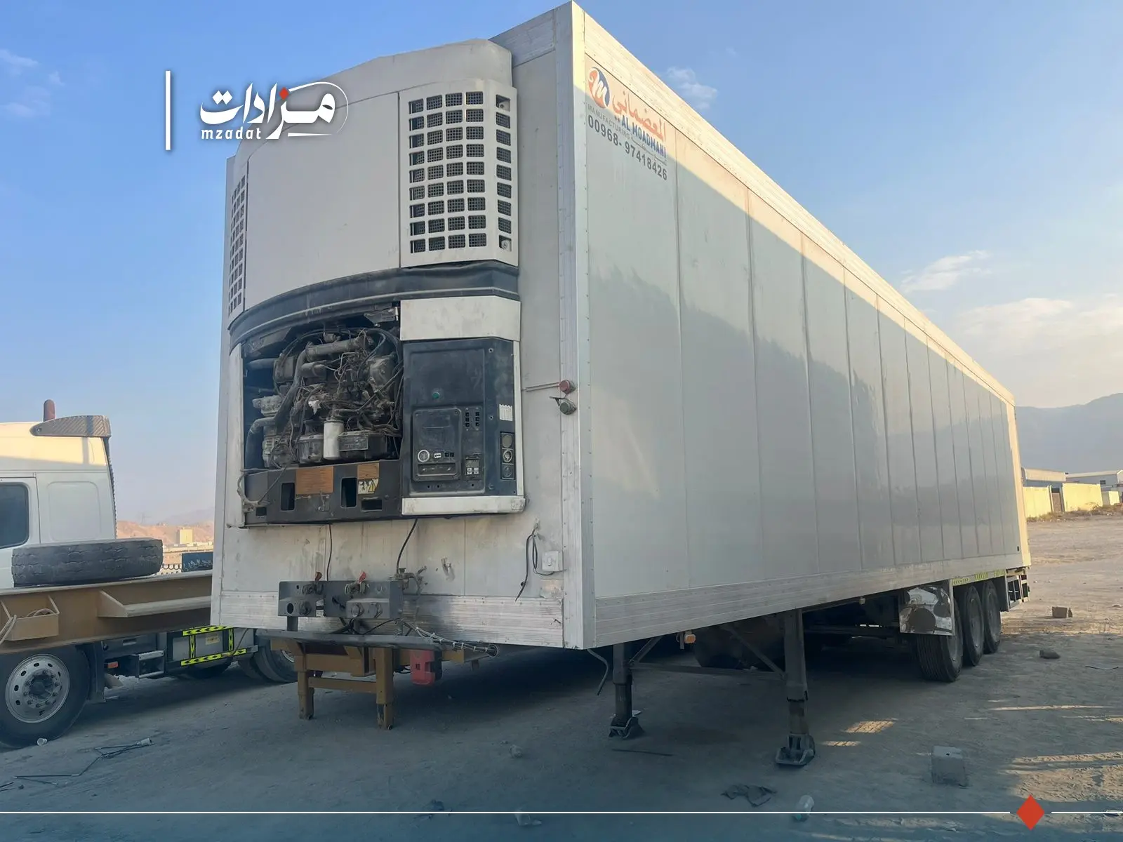 2- Freezer Truck 40 feet - 2