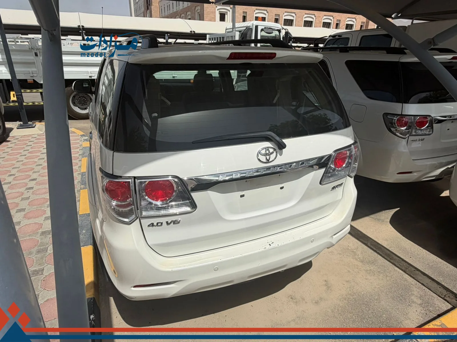16- Toyota Fortuner - 2