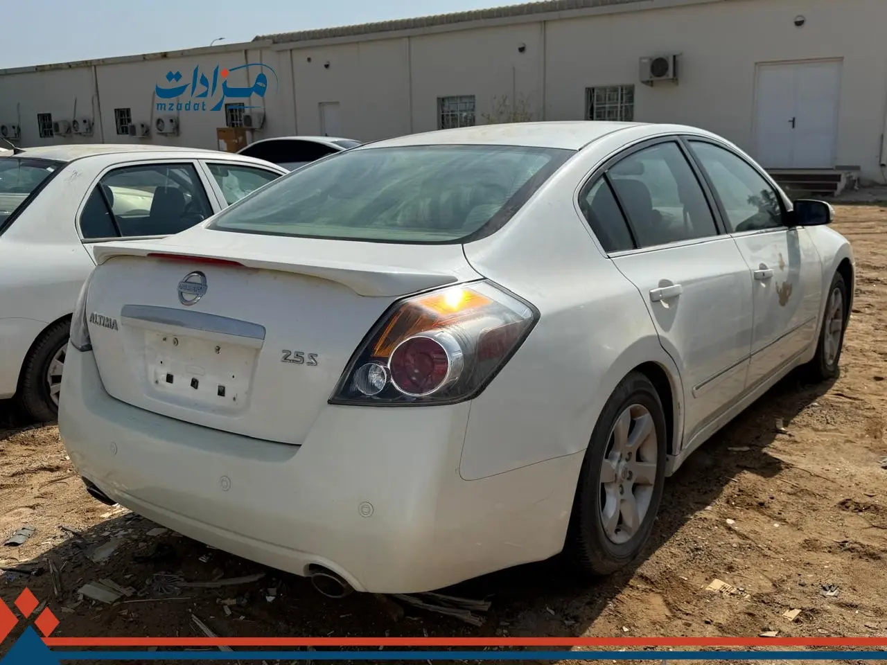 14- Nissan Altima - 2