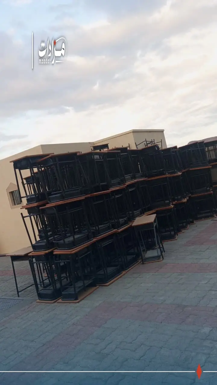 3-Khawlah bint Al-Yaman School (desks) - 2