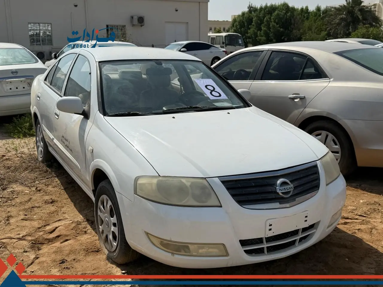 8- Nissan Sunny - 2