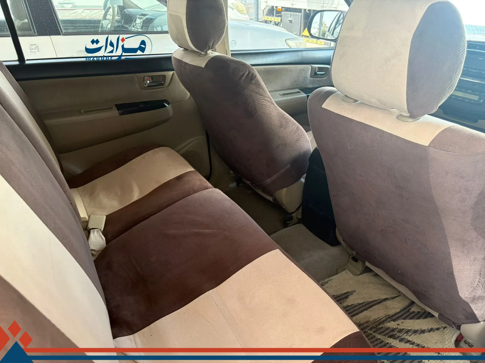 14- Toyota Fortuner - 2