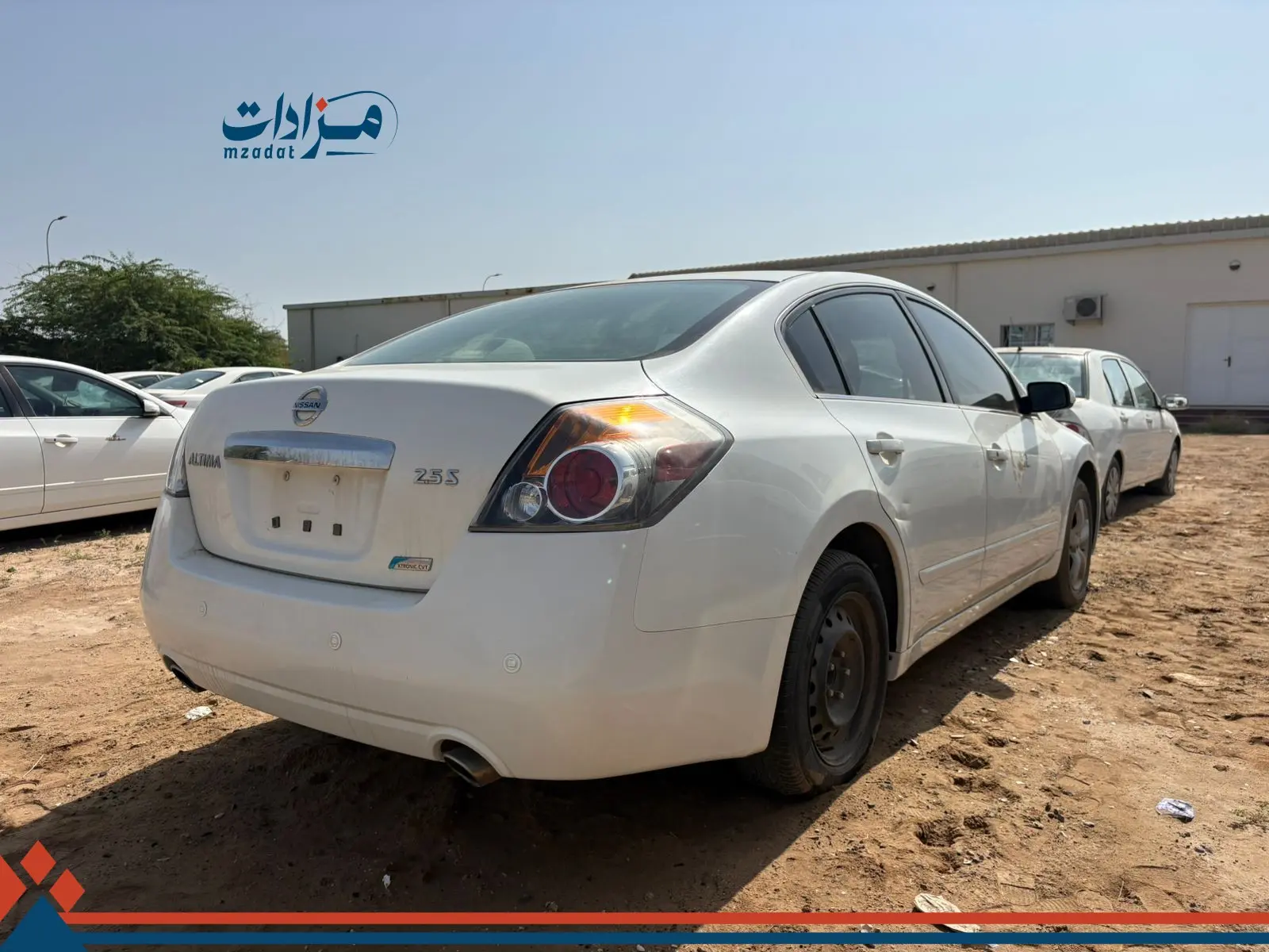 19- Nissan Altima - 2