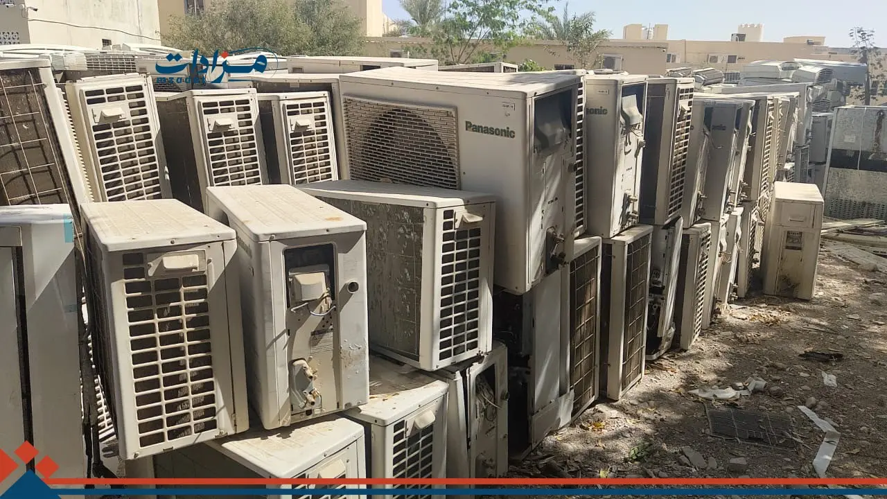 Used AC - Al seeb warehouse. - 6