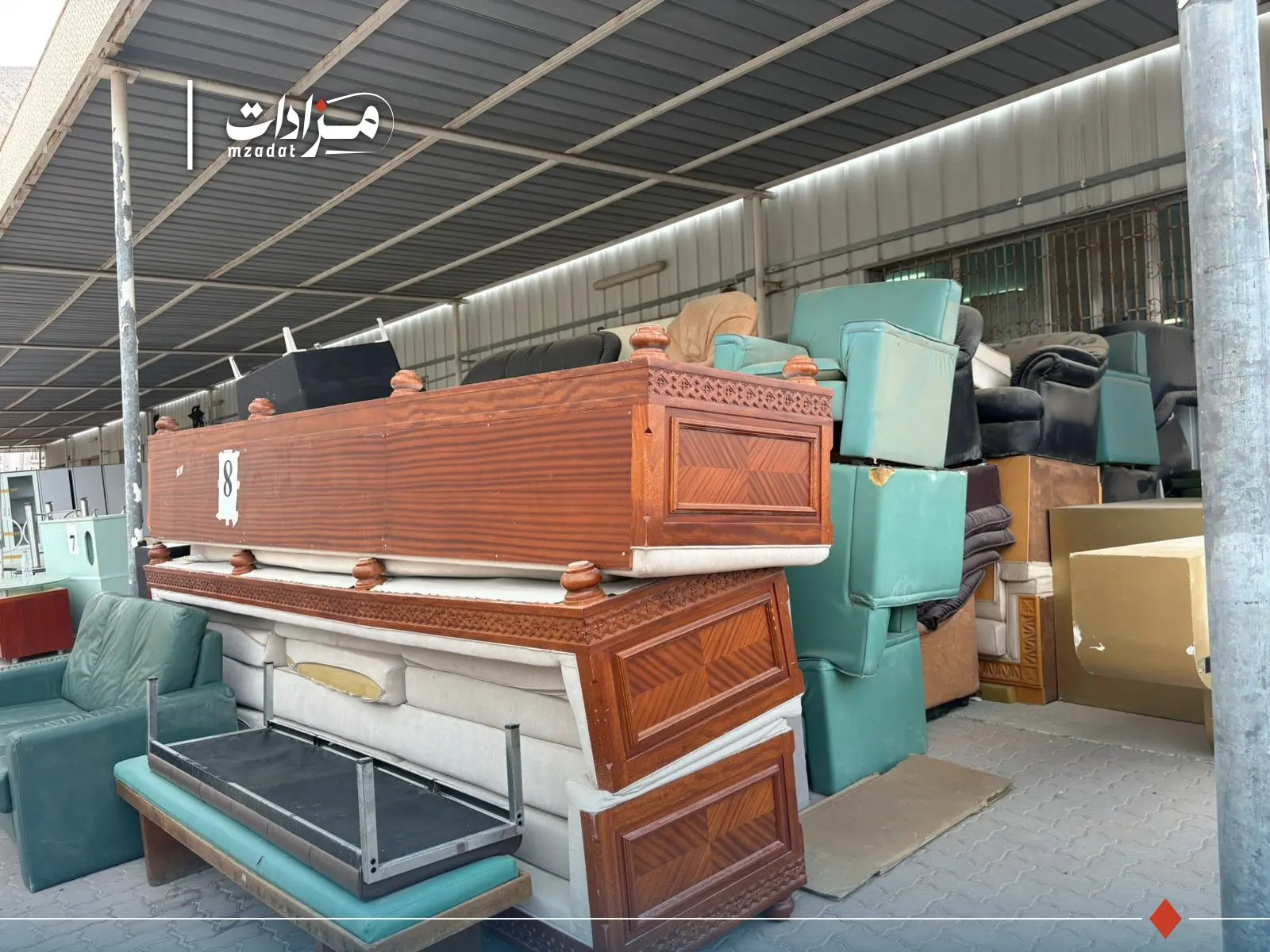 8-Sofa sets (pieces) + seating units - 2