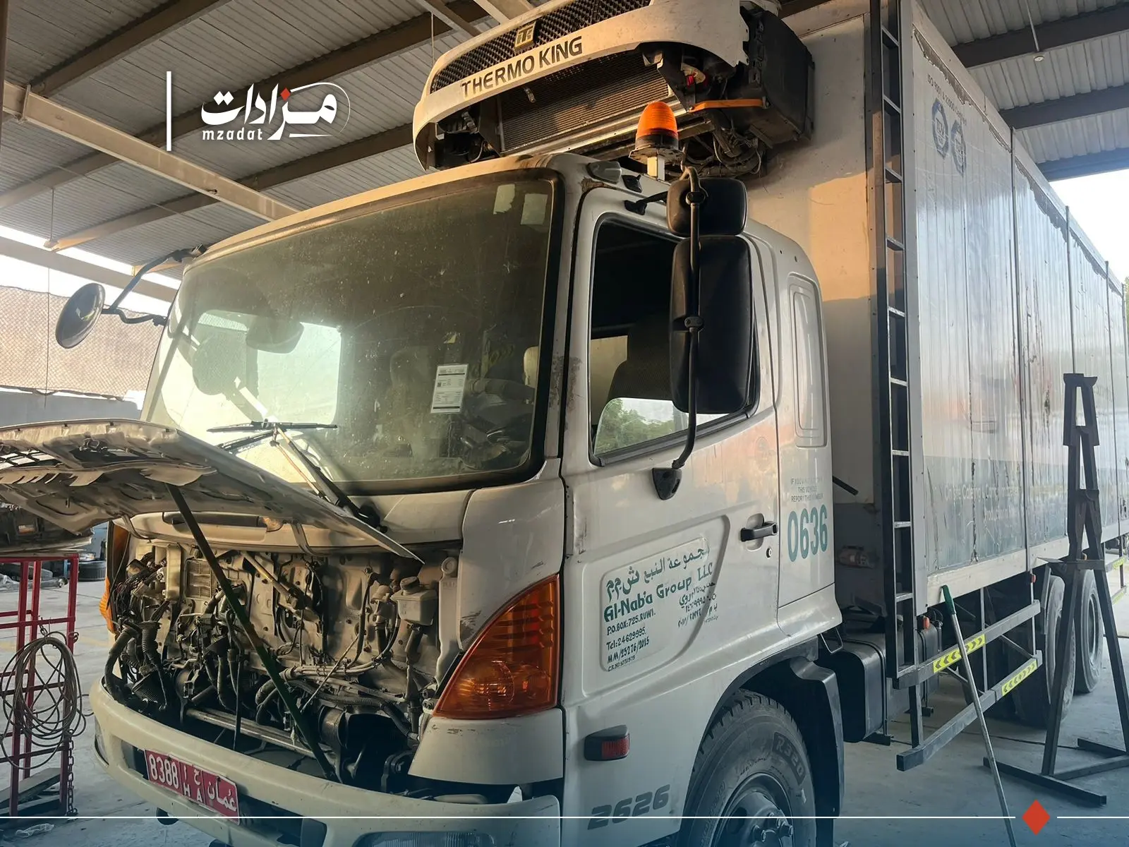 1- Refrigerant box truck (20 feet) - 4