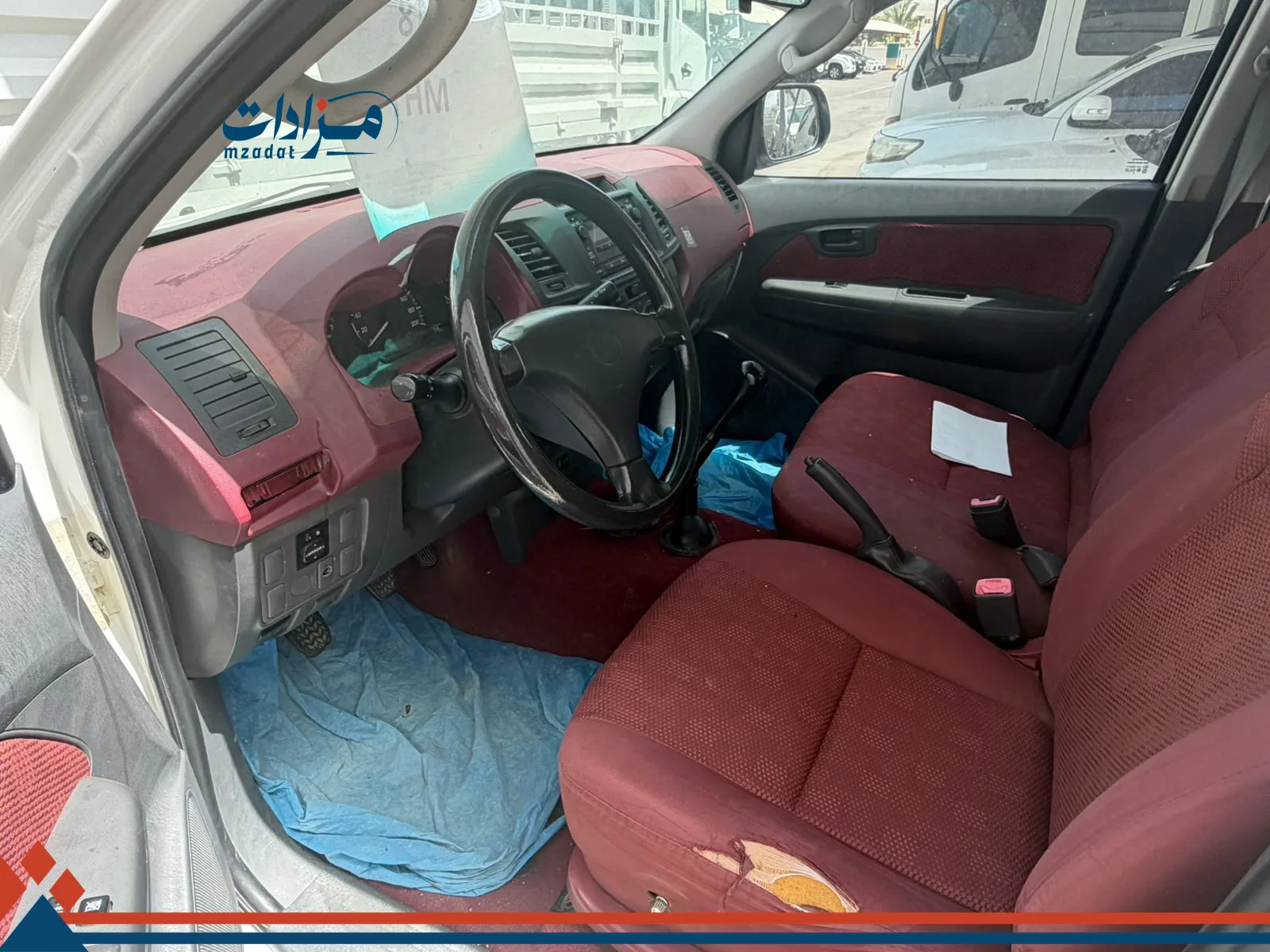 17- Toyota Pickup - 2