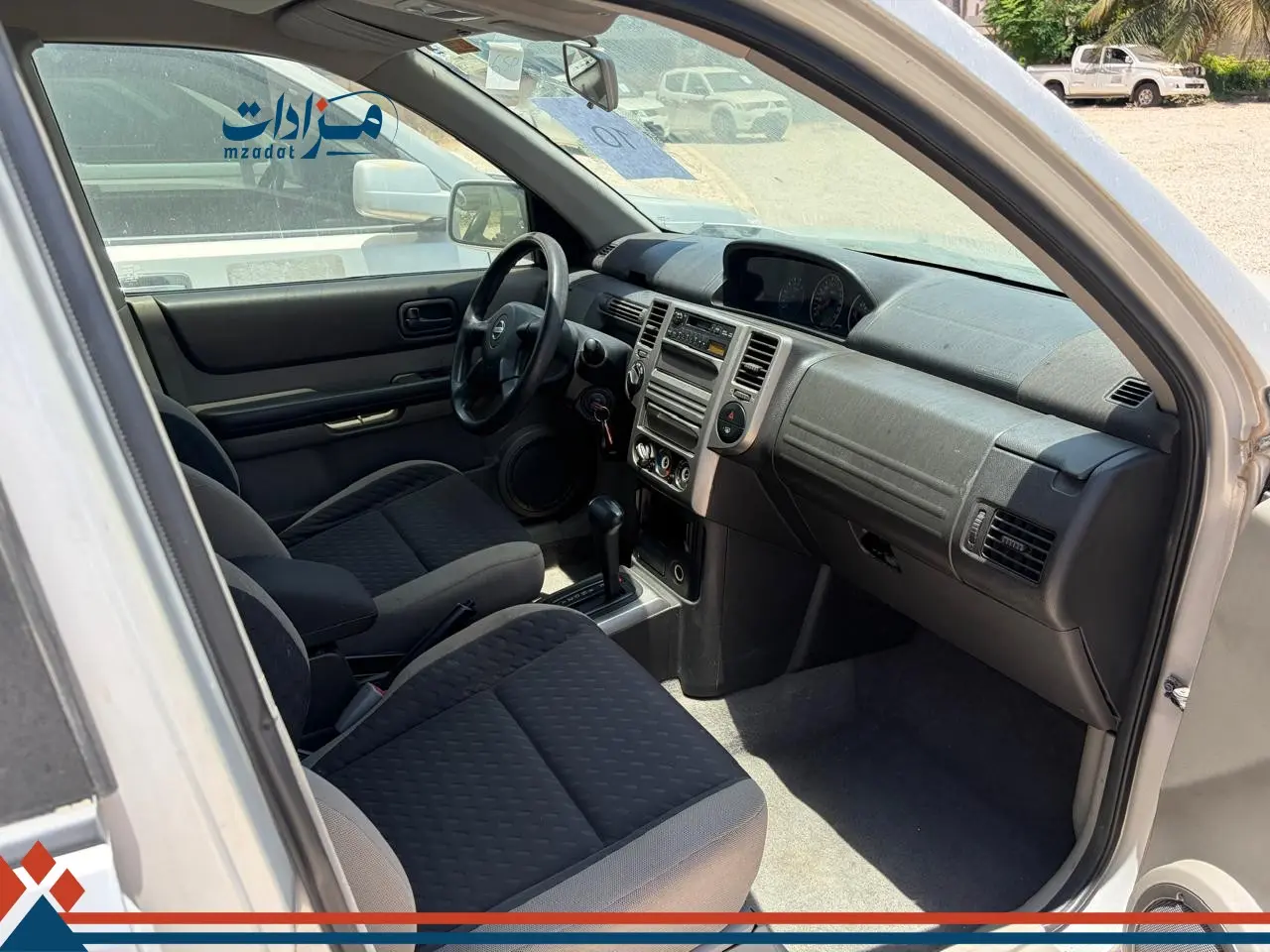 10-Nissan X-Trail - 2