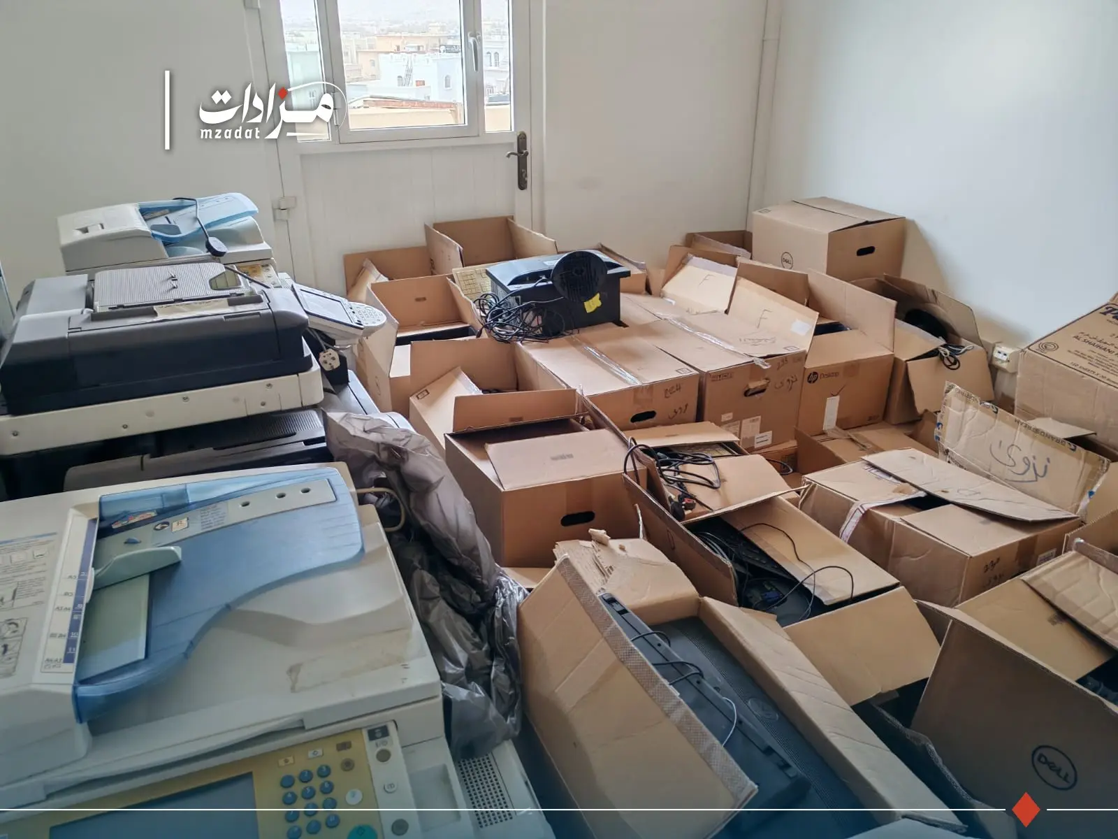Used electronics and furniture - 5