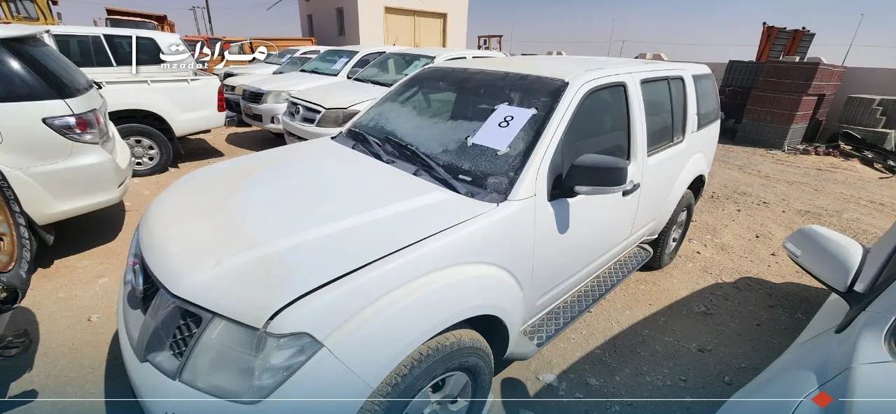 8- Nissan Pathfinder Station - 2