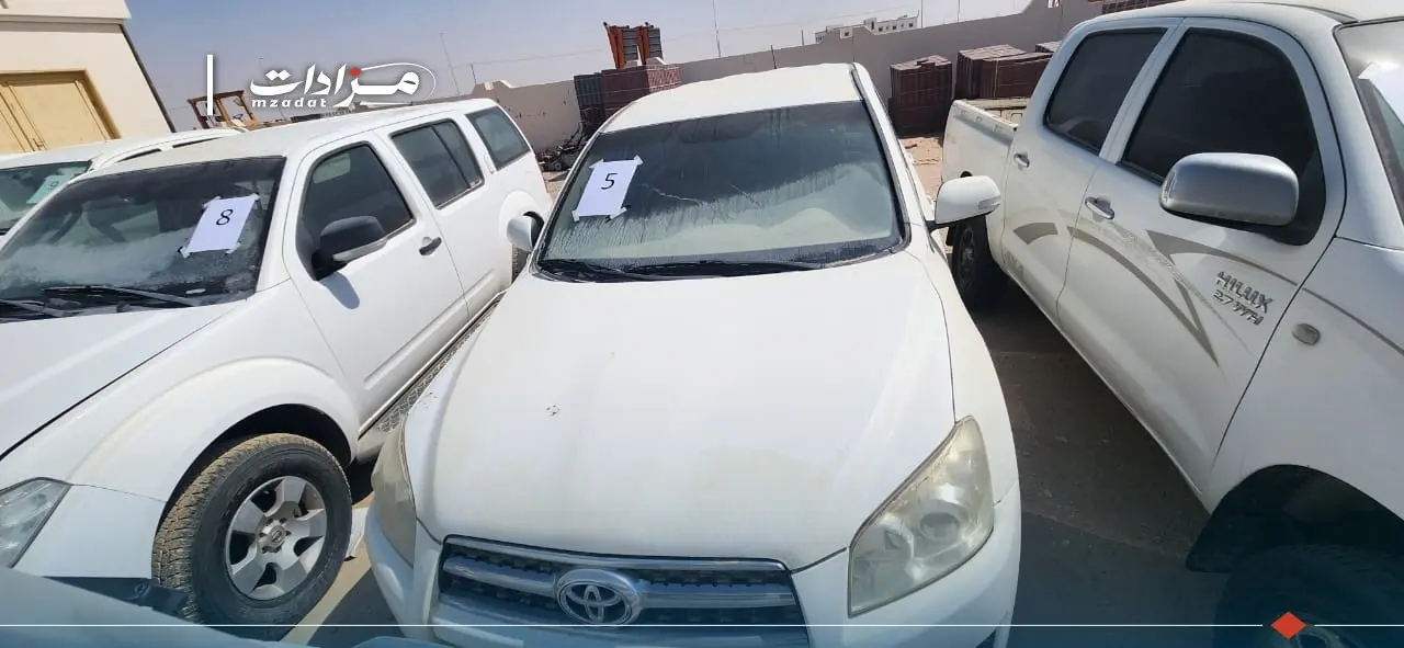 5- Toyota RAV4 Station - 3