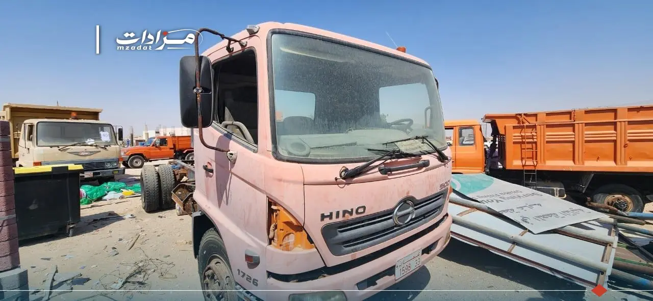 42- Hino Sweeper - 2
