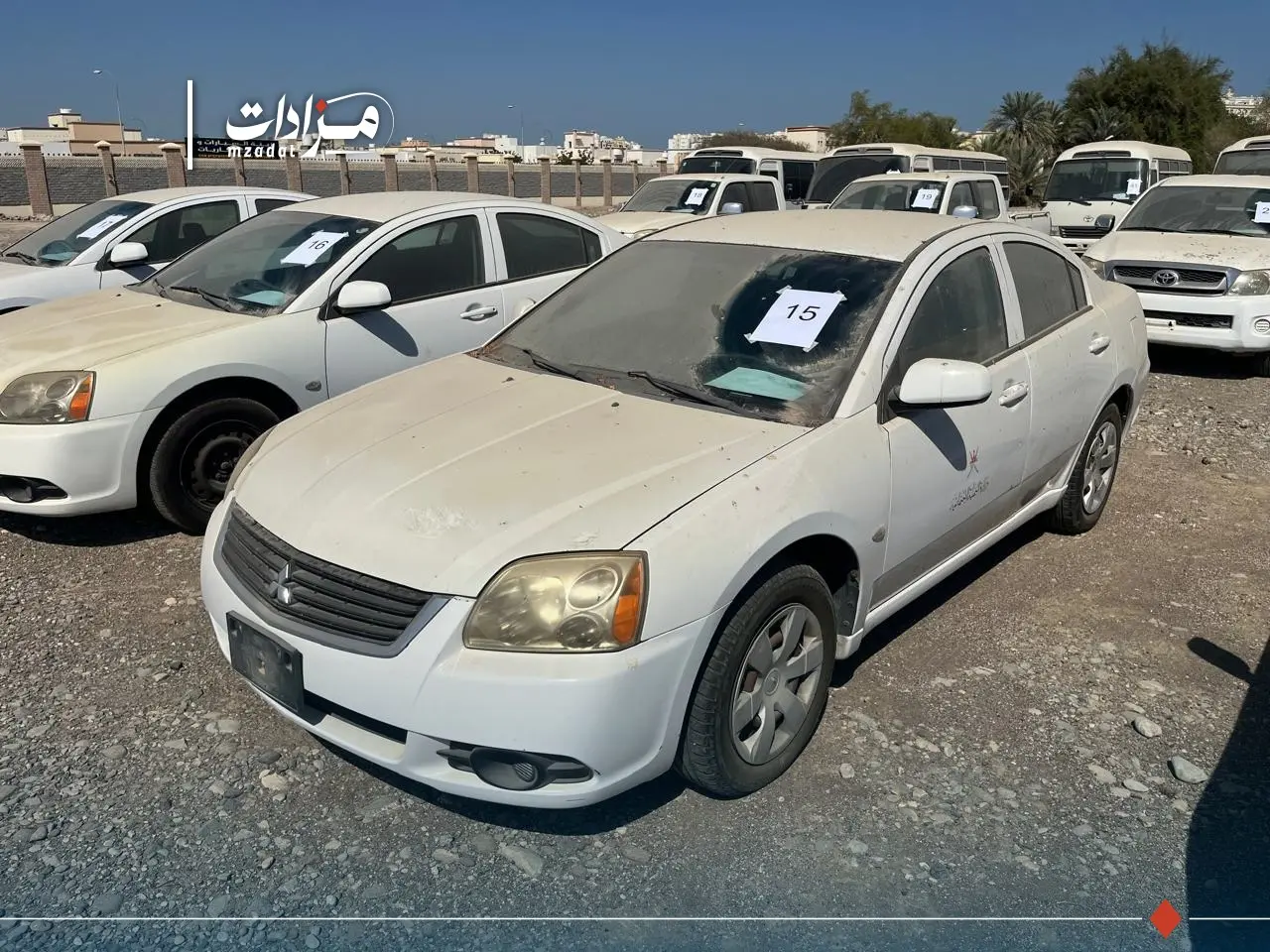 15- Mitsubishi Galant - 3
