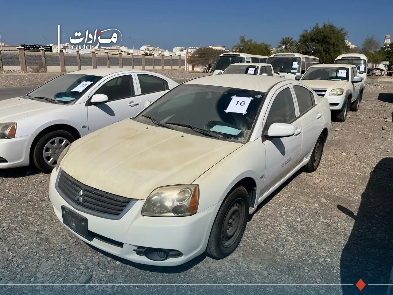 16- Mitsubishi Galant - 4