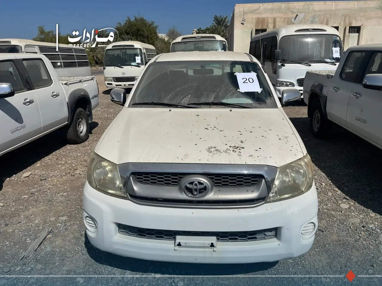 20- Toyota Pickup - 2