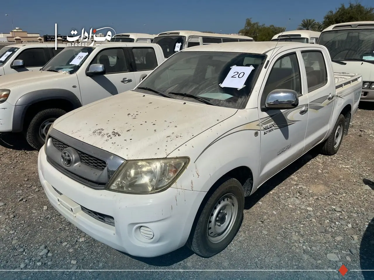 20- Toyota Pickup - 3