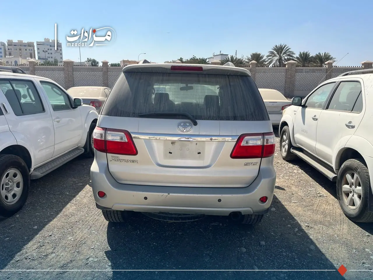 24- Toyota Fortuner - 5