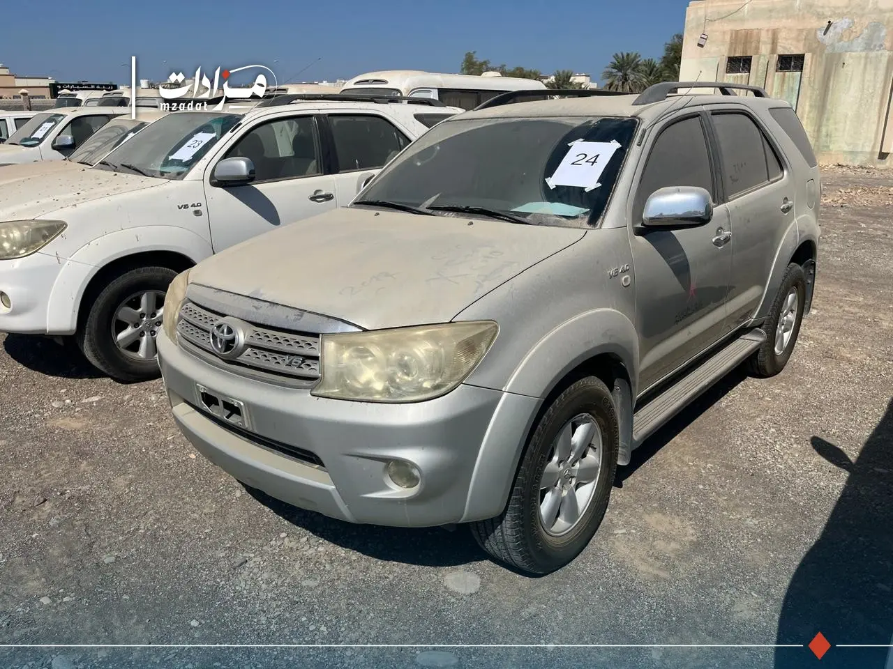 24- Toyota Fortuner - 3