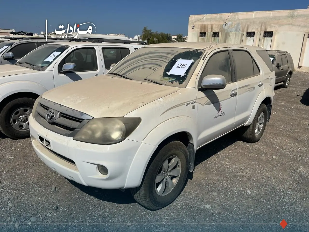 26- Toyota Fortuner - 3
