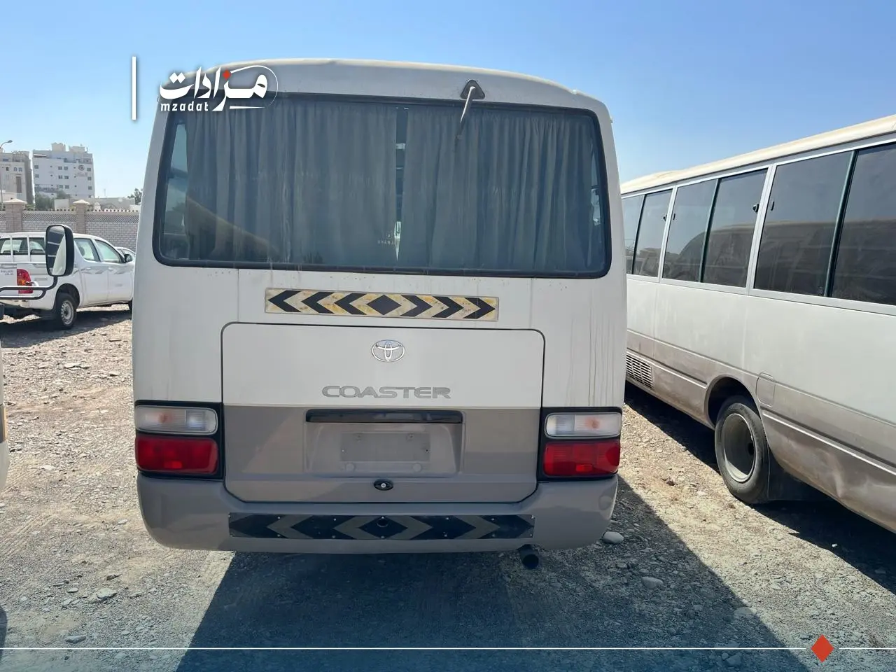 42- Toyota Bus 25-Seater(petrol) - 5