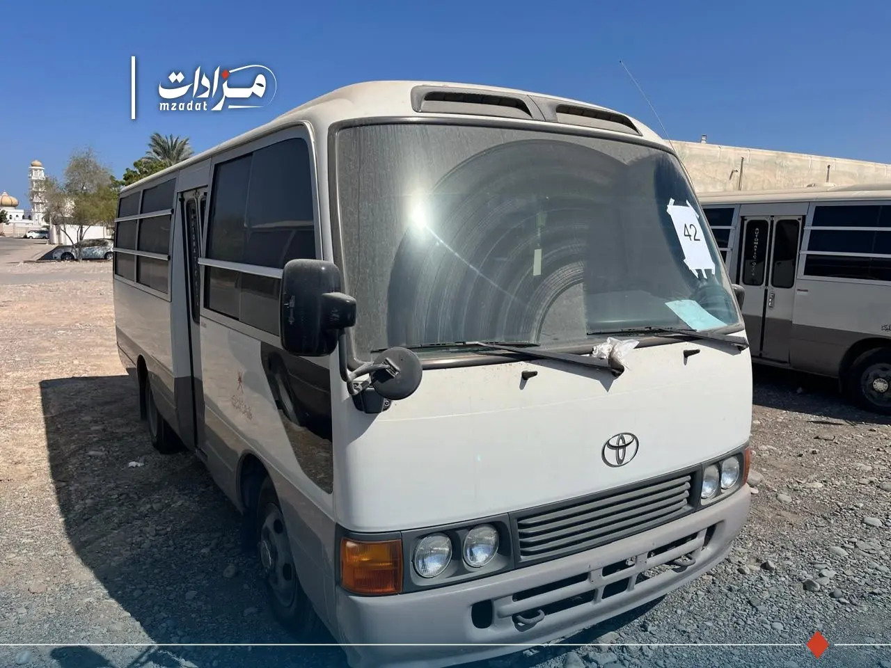 42- Toyota Bus 25-Seater(petrol) - 4