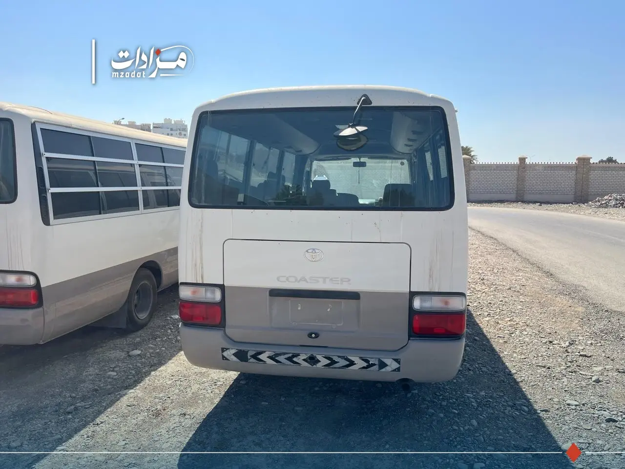 43- Toyota Bus 25-Seater(petrol) - 5