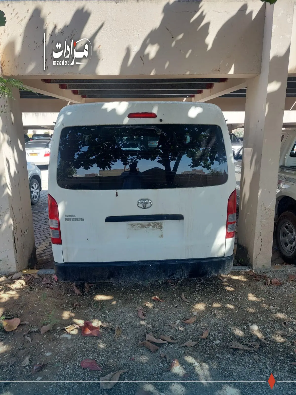 44- Toyota Bus 15-Seater - 4