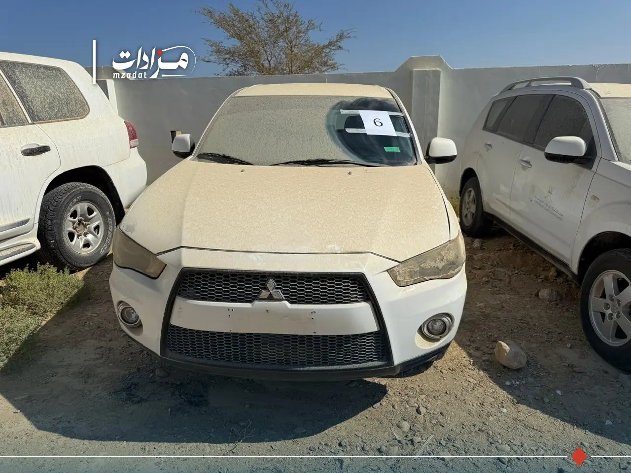 6-Mitsubishi Outlander - 5