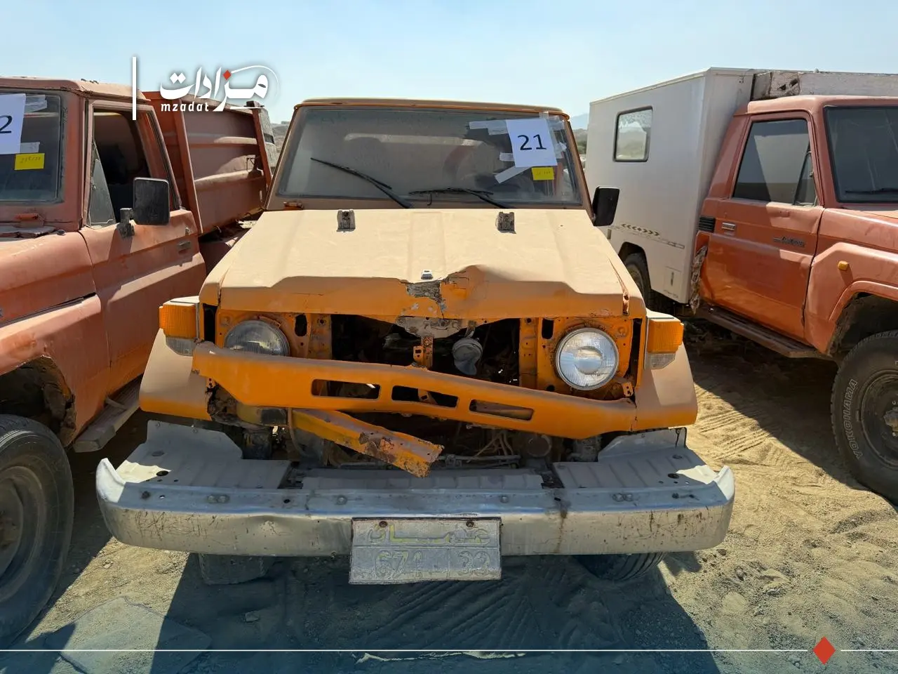 21-Toyota Land Cruiser Pickup - 5