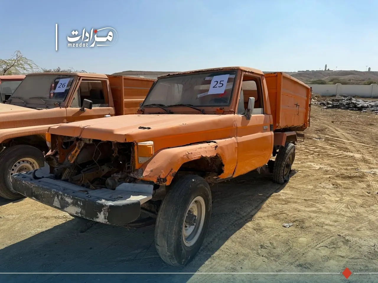 25-Toyota Land Cruiser Pickup - 4