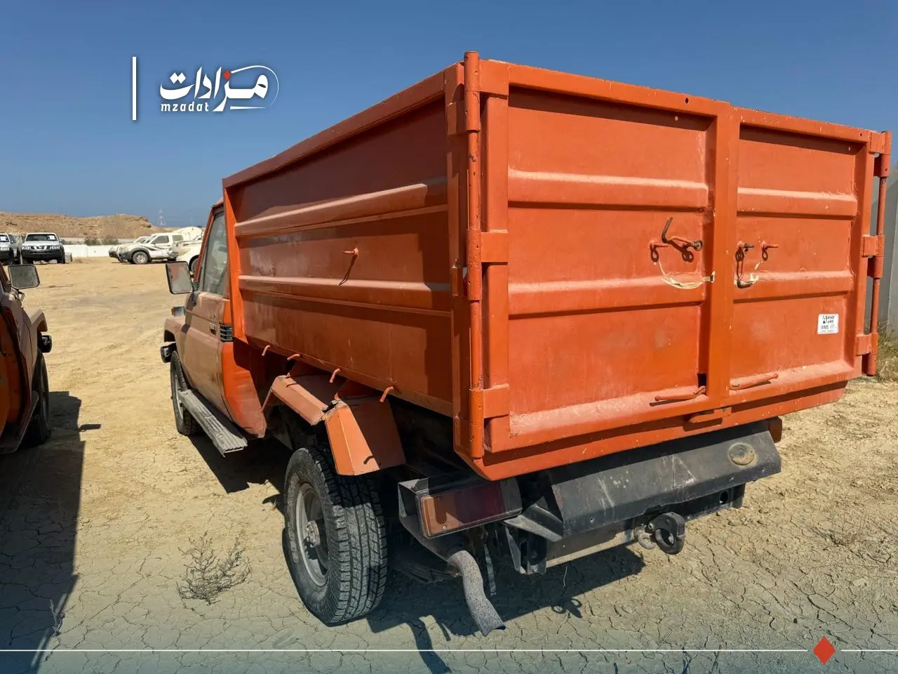 27-Toyota Land Cruiser Pickup - 2