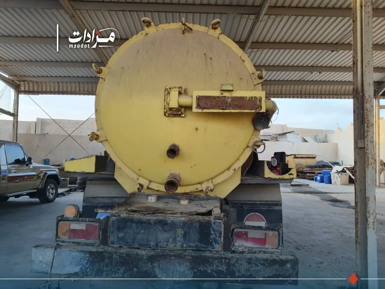 1- Sewage truck Scrap - RAS MADRAKAH - 17