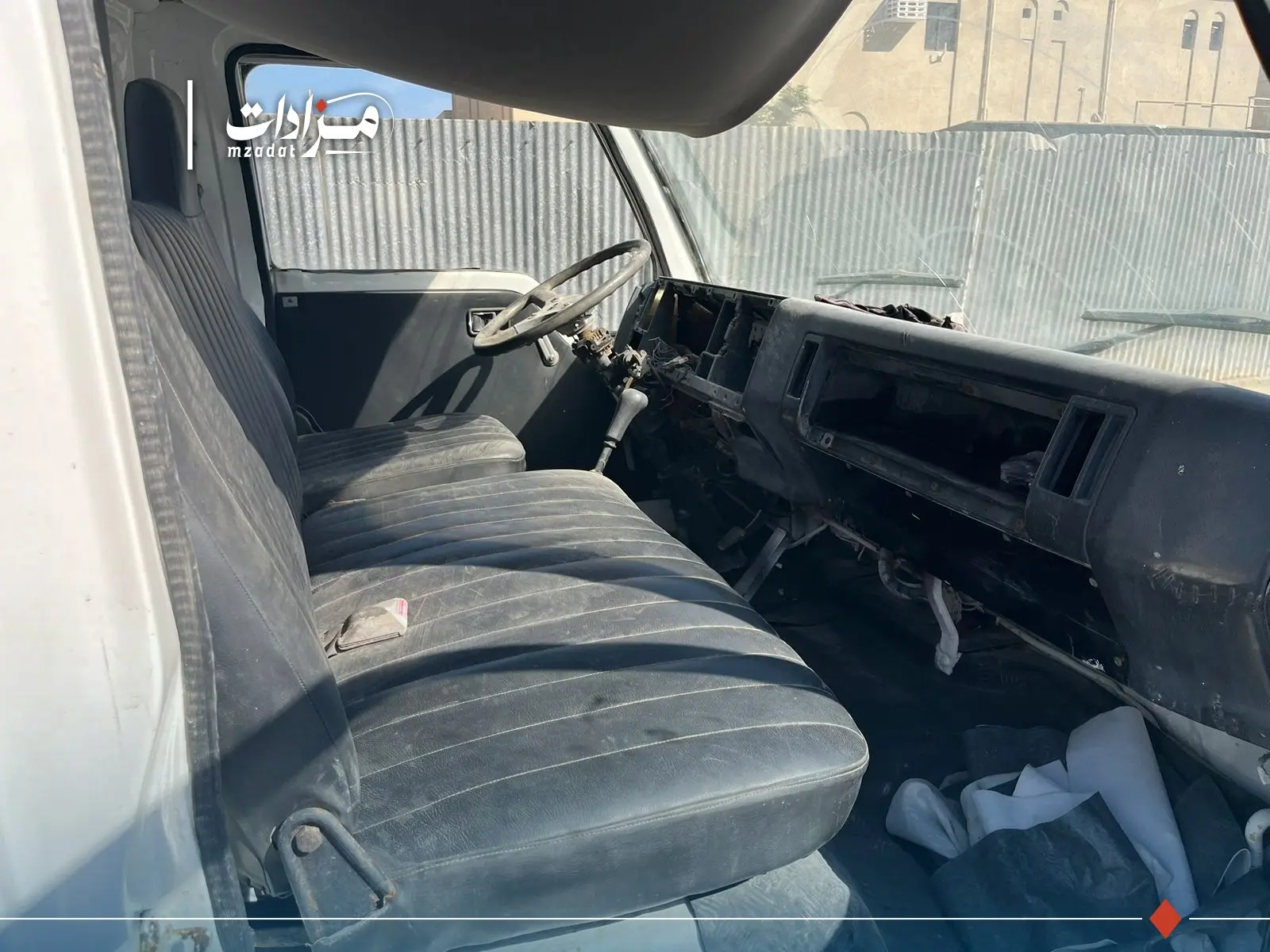 MAZDA Truck- Muscat - 5