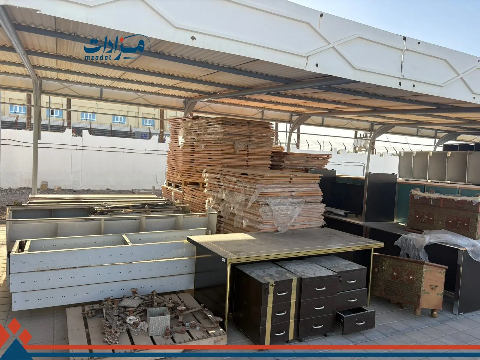 1- Iron and wooden cabinets, printers, and gas cylinders - 4