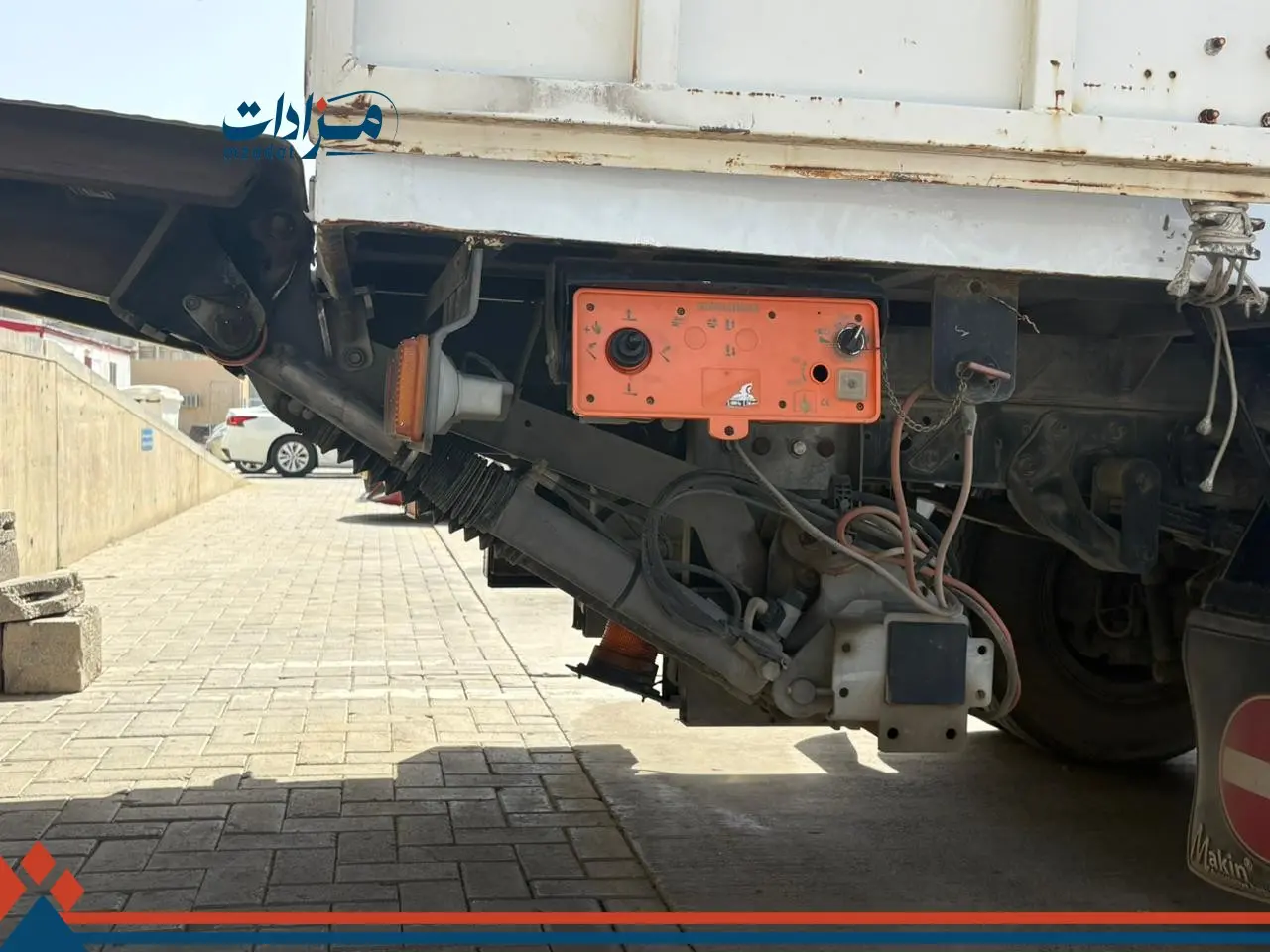 3 Ton Covered Truck - 5