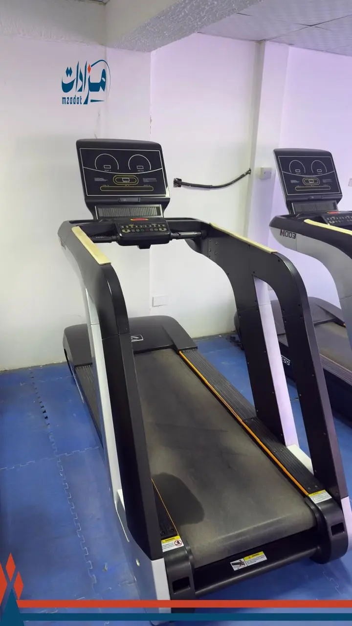 1- Treadmills (3) - 3