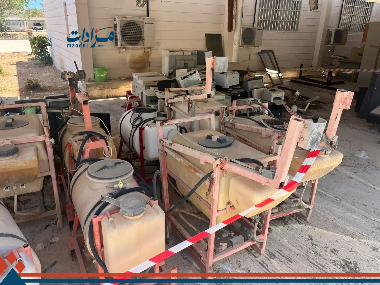 4- Photocopiers, printers, computer monitors, and spray machines - 3