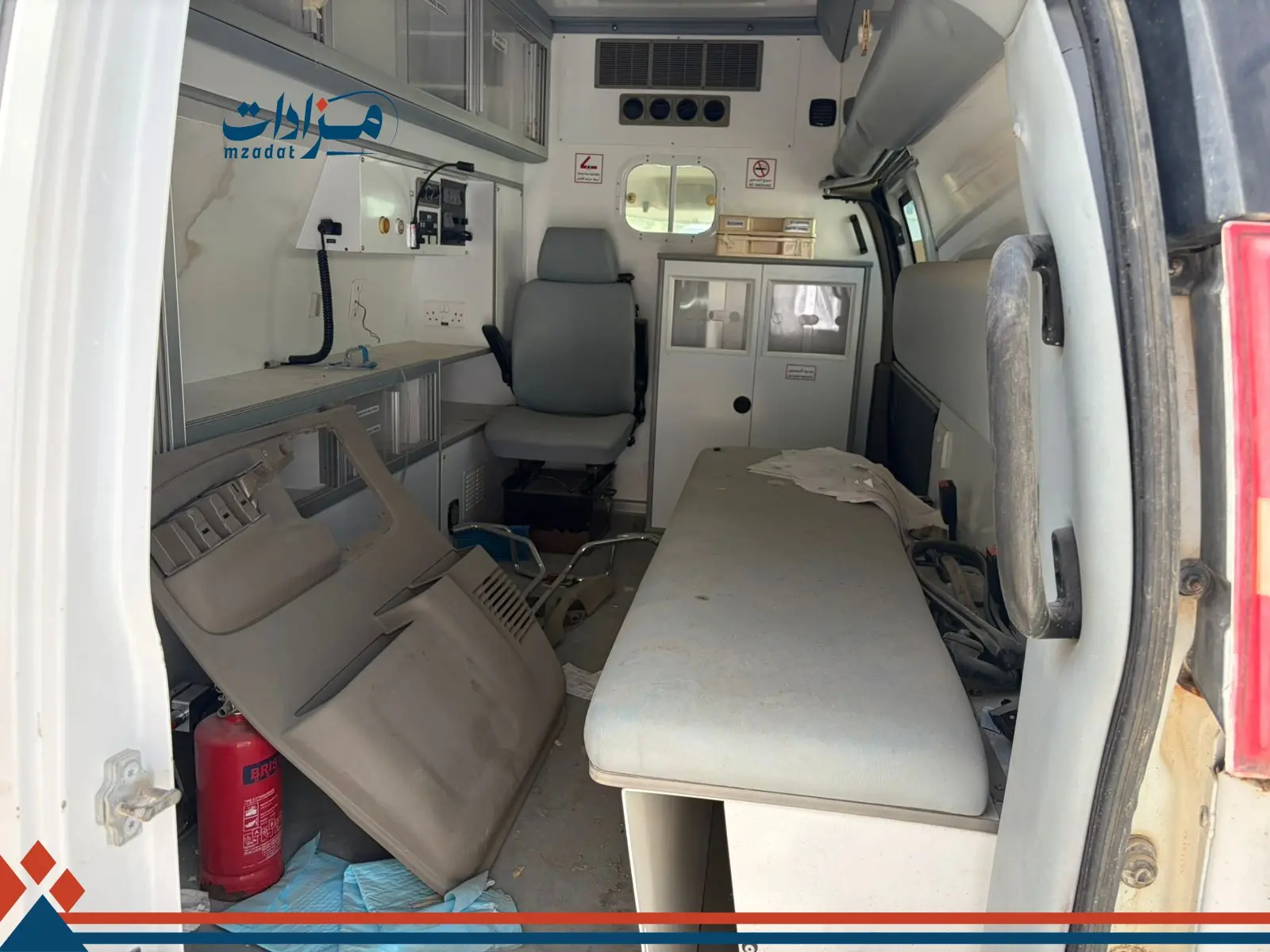 1- Ambulance Vehicle ( 2007) - 4