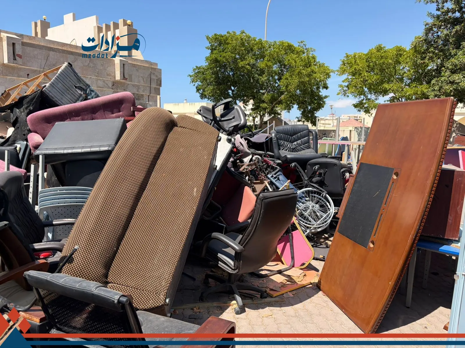 Used Furniture and Scrap - 20