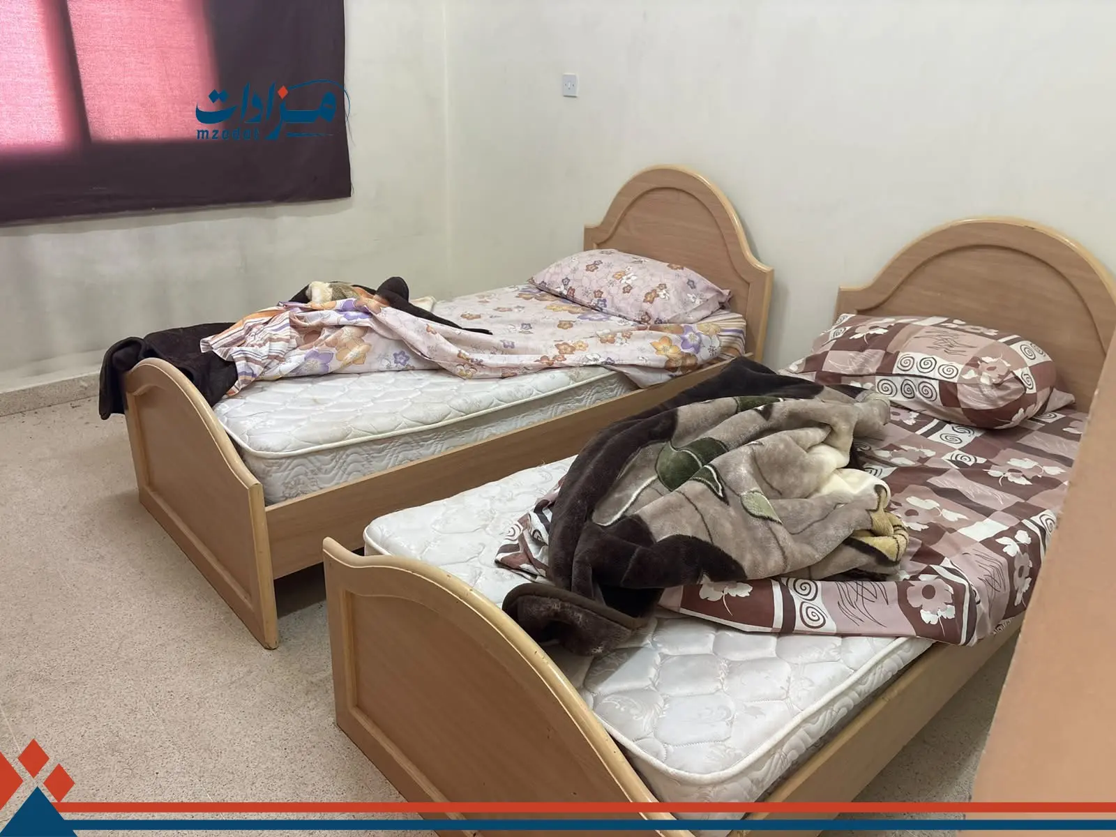 1-Used residential furniture - 3