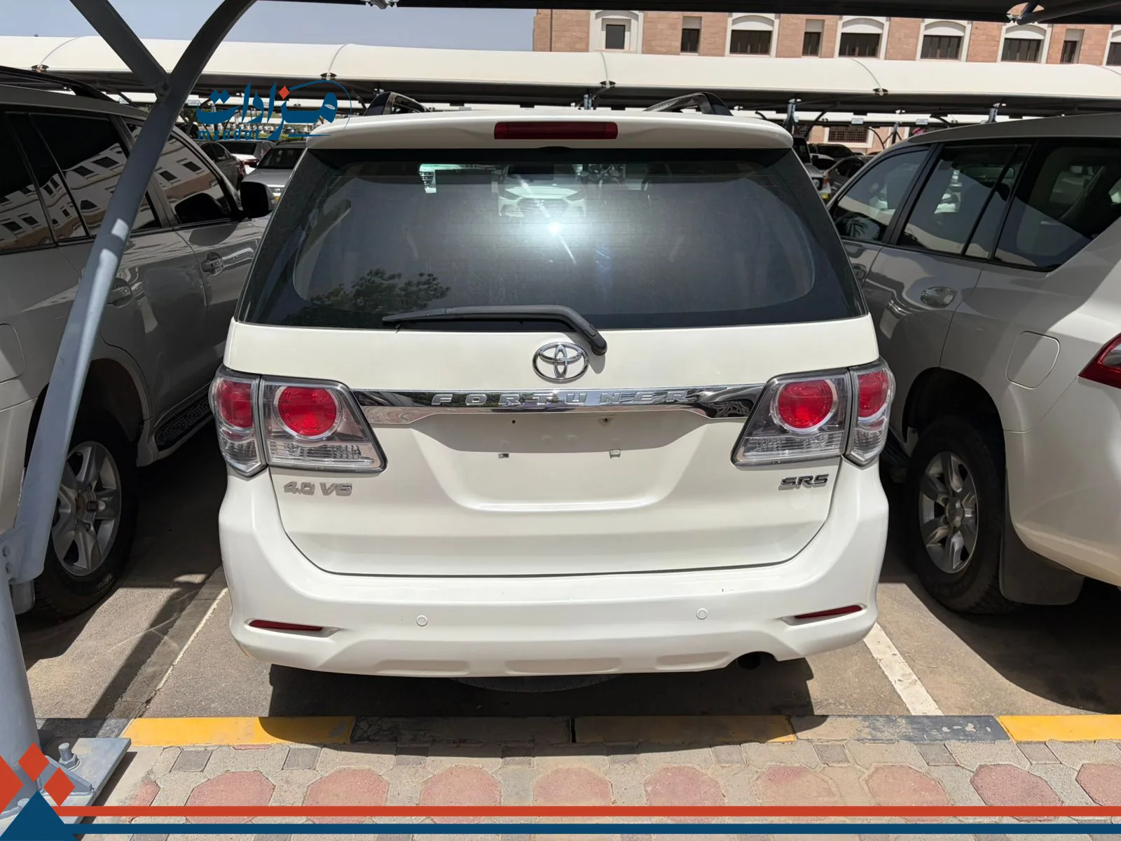 2- Toyota Fortuner - 4