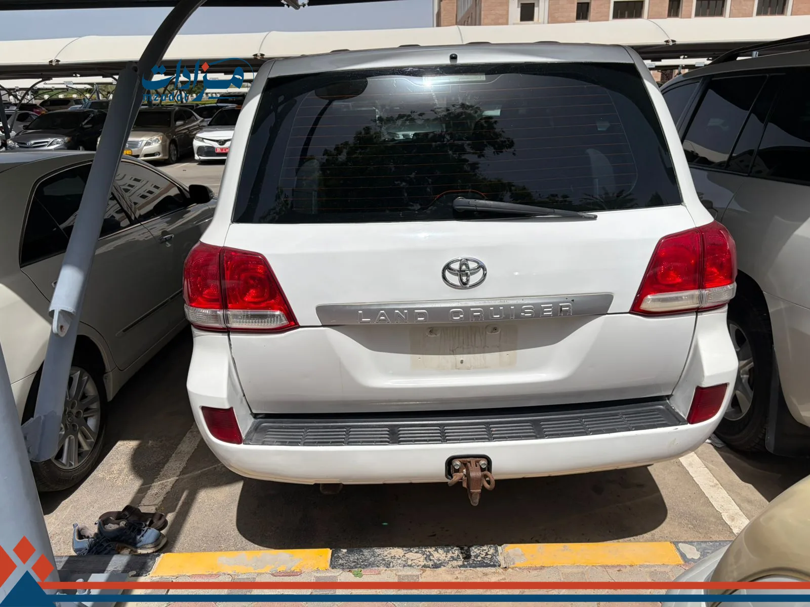 5- Toyota Land Cruiser - 4