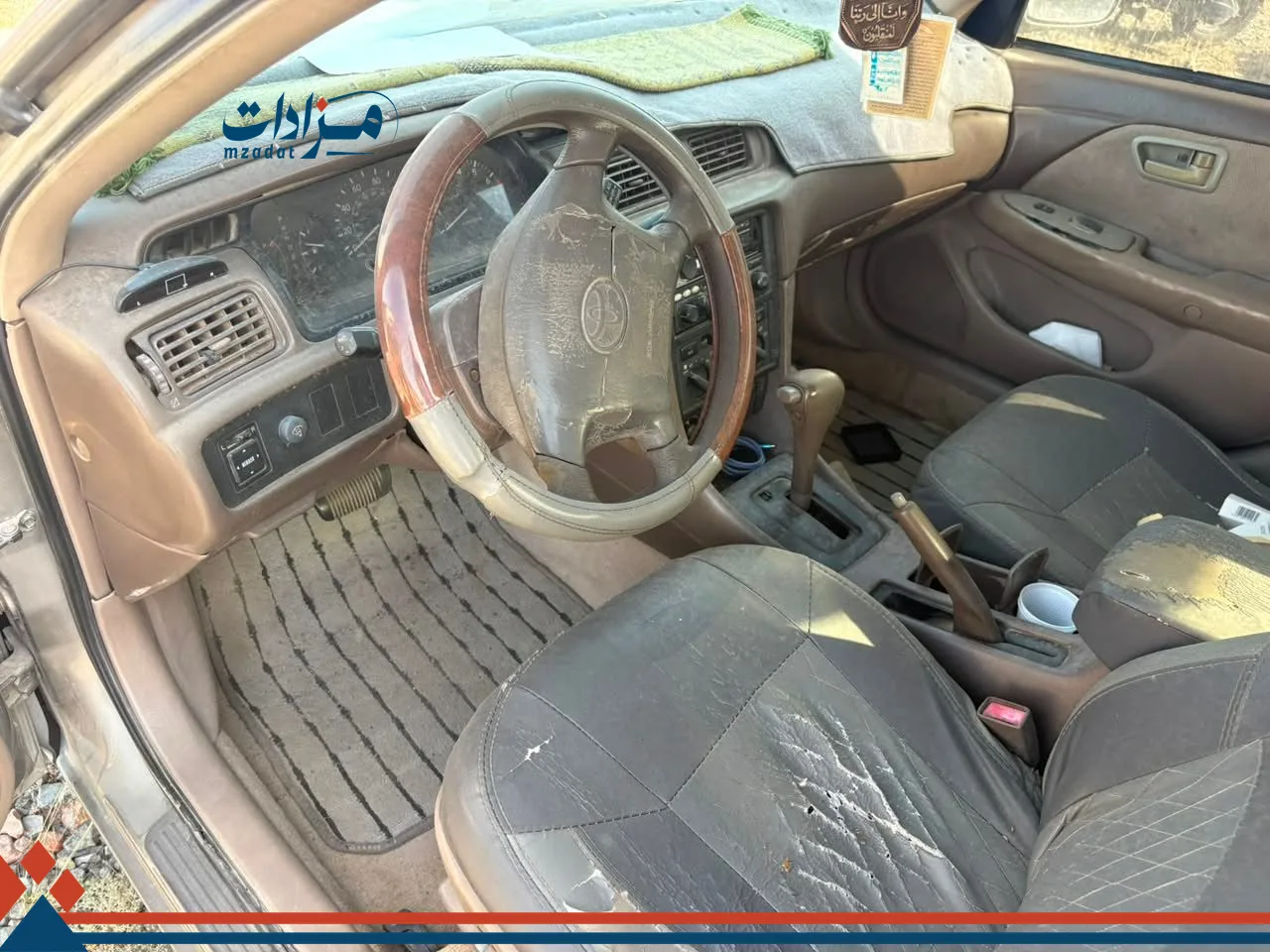 33- Toyota Camry - 6