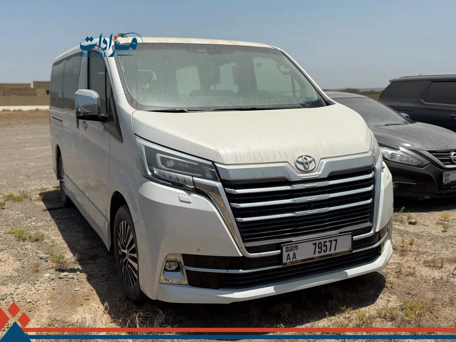 14- Toyota Granvia - 4
