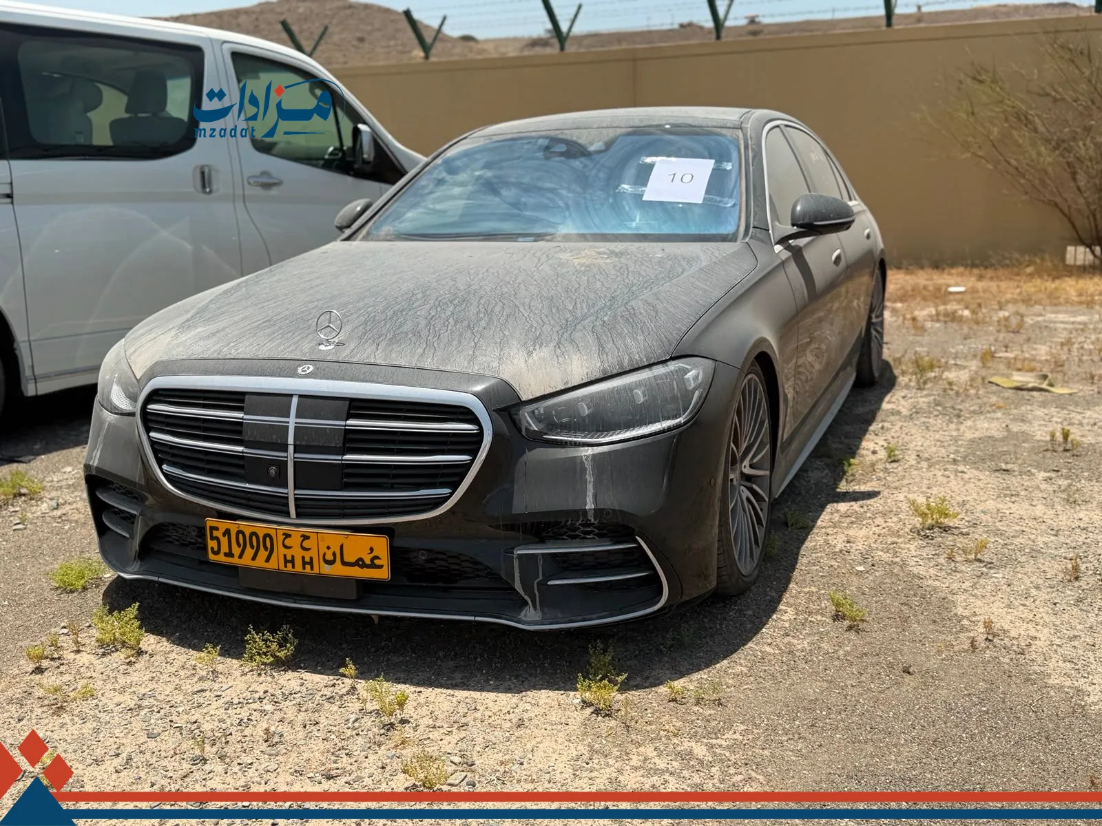10- Mercedes-Benz - 1