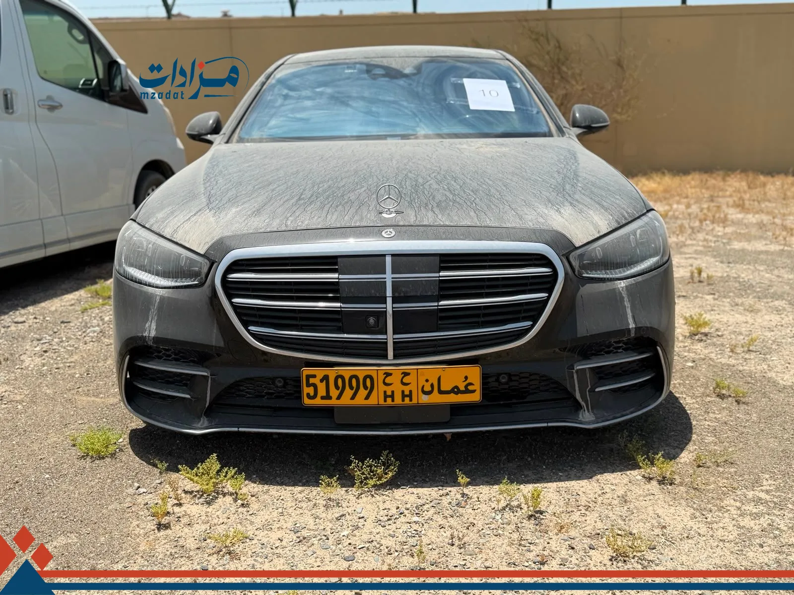 10- Mercedes-Benz - 3