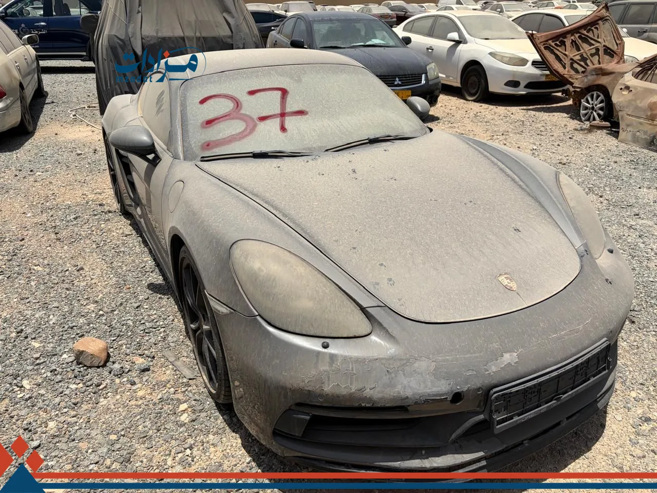 37- Porsche Cayman - 1
