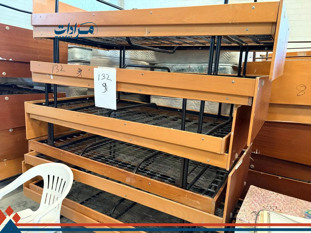 132. Single bed base(6) + Single mattress(14)+ Wooden bed base(10)