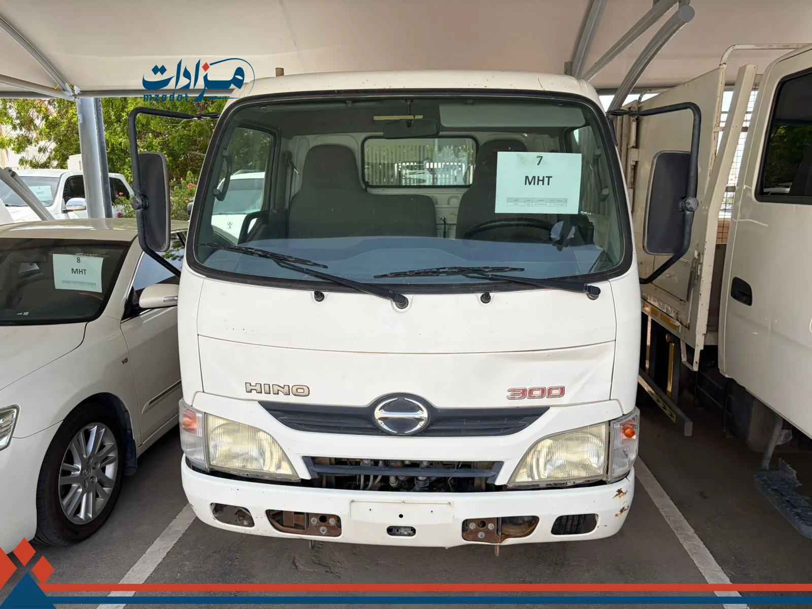 7- Hino Dump Truck - 4